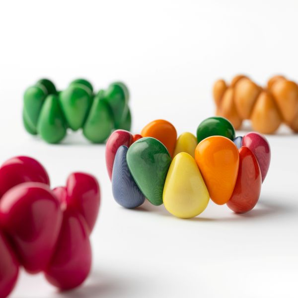 Armbånd. Angélica León, «Gota» Regnbue