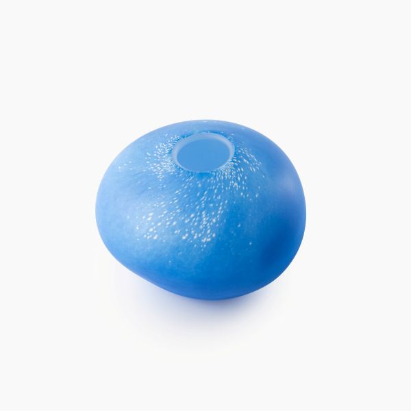 Rullestein vase. Kari Mølstad, blå