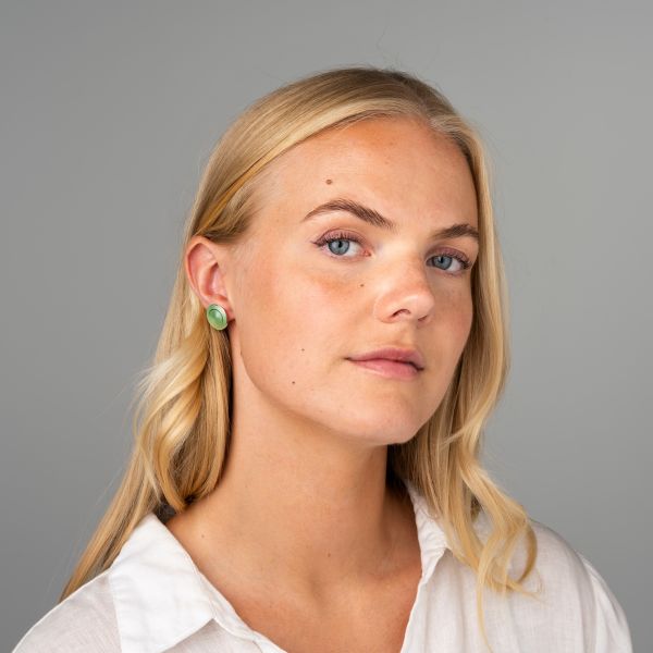 Øredobber. Nora Gulbrandsen, «Modell 1865». Grønn emalje og sølv
